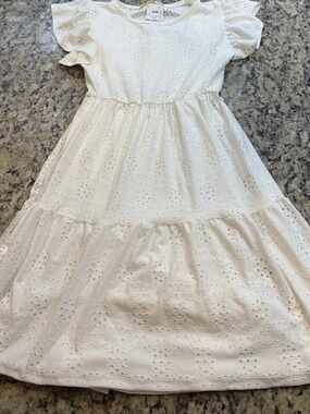 White Eyelet Tiered Flutter-Sleeve Dress